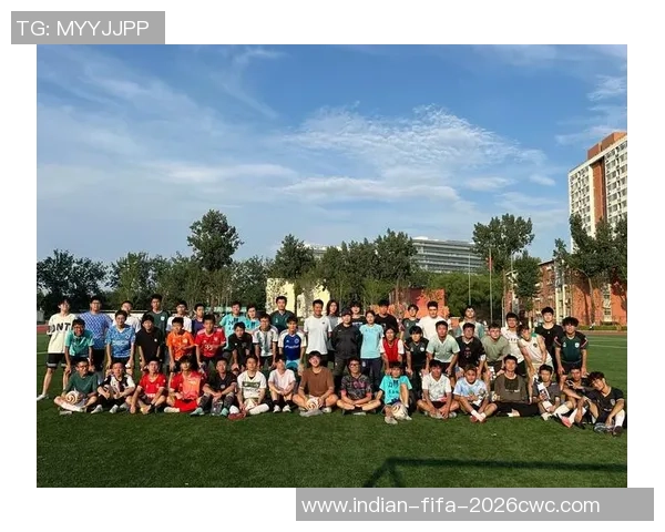 绿茵场上的梦想与荣耀足球俱乐部的成长与挑战