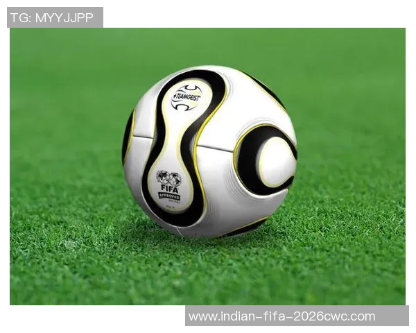 足球与篮球的规则特点及运动方式的全面对比分析